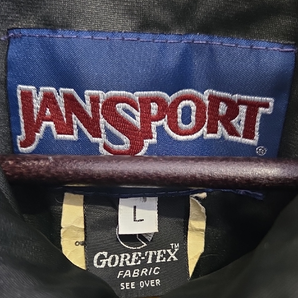 Vintage Jansport Gore-Tex Jacket - Picture 2 of 8